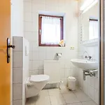 Appartement In Huben Near Slopes Längenfeld