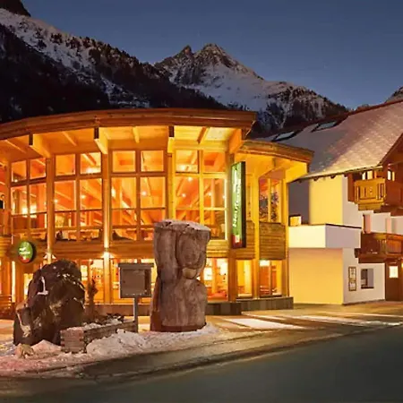 Appartamento In Huben Near Slopes Längenfeld