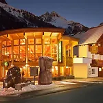 Apartment In Huben Near Slopes Langenfeld